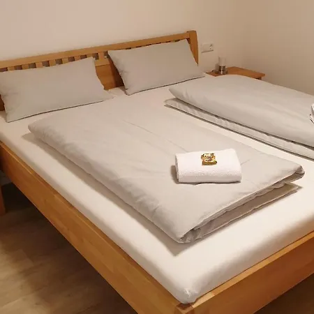 Und Antje Ekert Vendégház Uhldingen-Mühlhofen