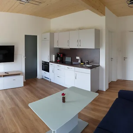 Und Antje Ekert 3* Uhldingen-Mühlhofen